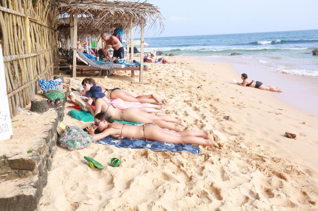 Jayaa Beach Talpe Εξωτερικό φωτογραφία